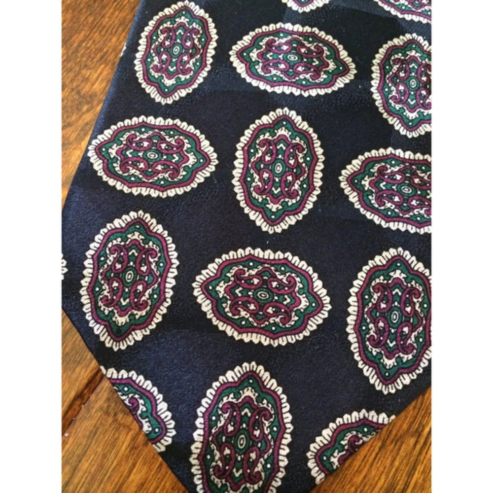 NEW Vintage Blue Navy Mens Business Casual Silk Necktie‎ UTY Uniforms Made USA